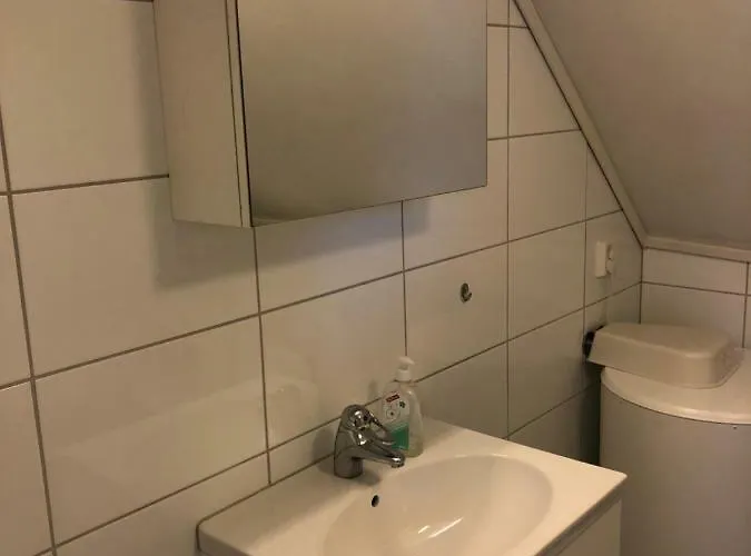 Big Central With Parking * برغن